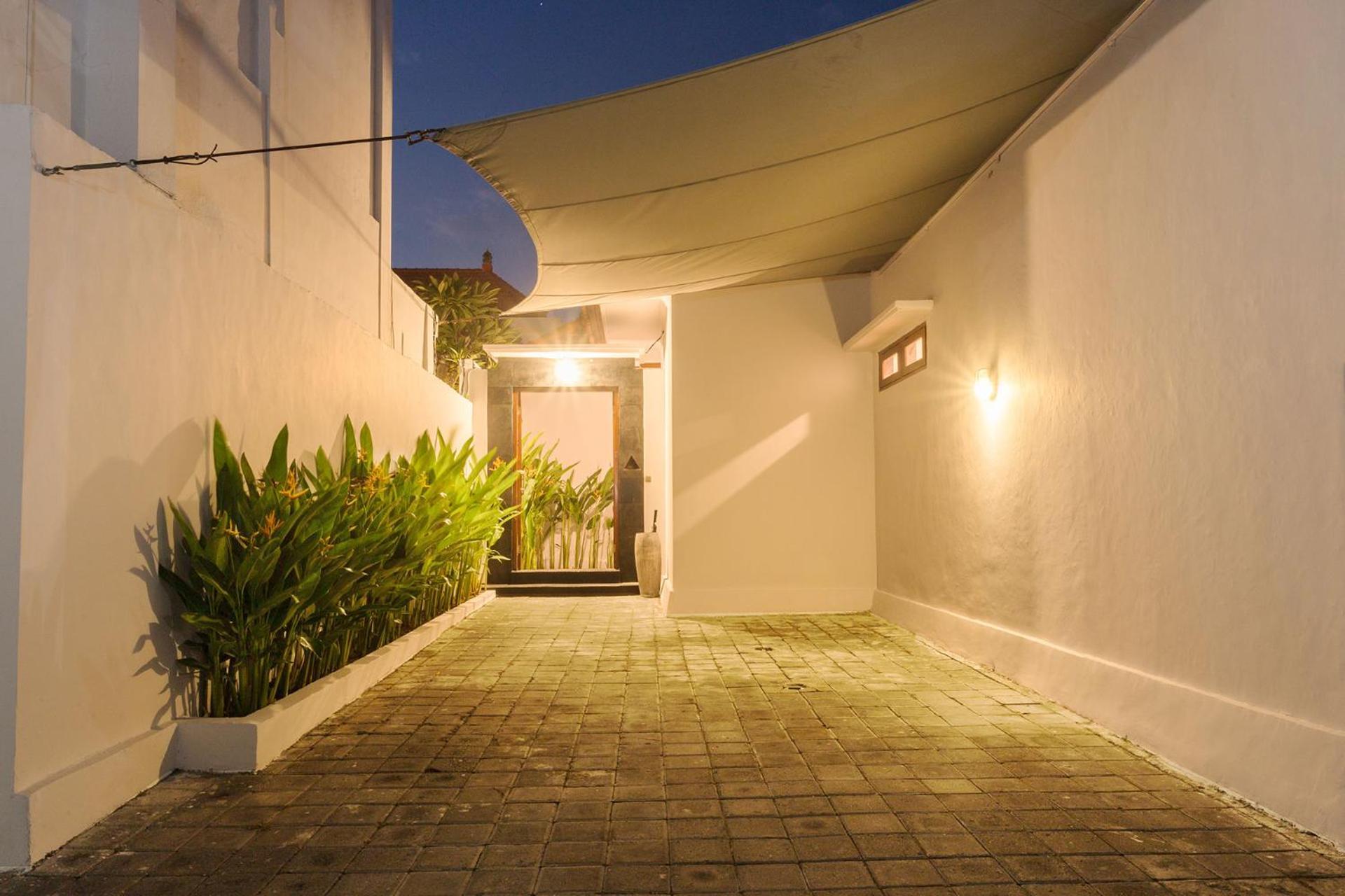 Maisaba Seminyak Loft & Villas Exterior photo